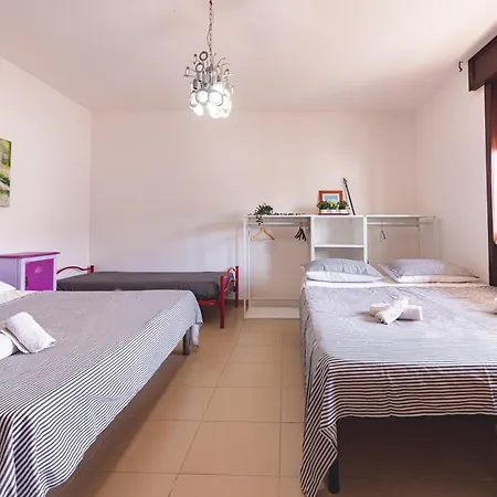 Mancaversa Villa *